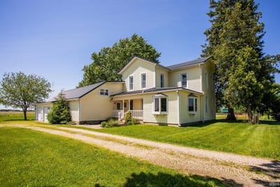 /international/us/593-w-450-s-road-warren-in-110108220740/