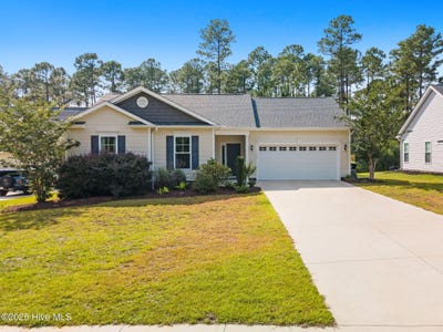/international/us/563-greenock-court-shallotte-nc-110099997466/