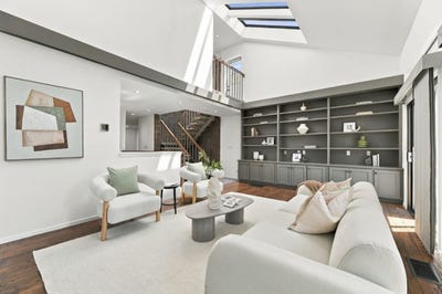 /international/us/858-arbor-rd-menlo-park-ca-110119959970/