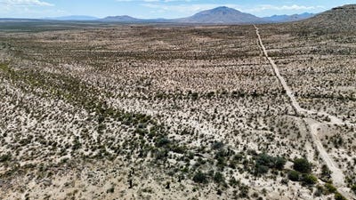 /international/us/san-jacinto-run-sierra-blanca-tx-110110281524/