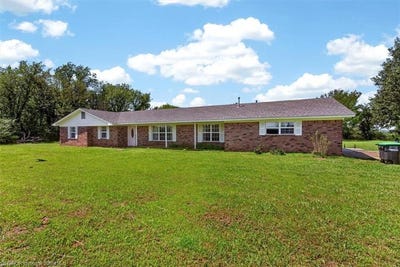 /international/us/13596-red-bird-ln-poteau-ok-110108474065/