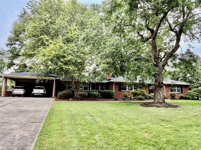 /international/us/701-fourth-ave-ext-farmville-va-110101292031/?lang=it