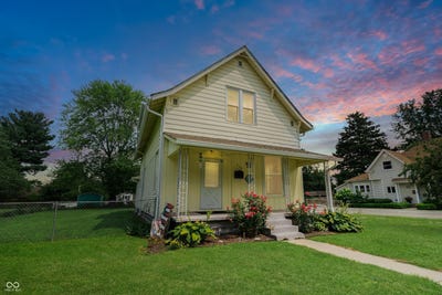 /international/us/325-s-market-street-thorntown-in-110101070522/