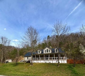 /international/us/1082-caudill-fork-staffordsville-ky-110106468624/