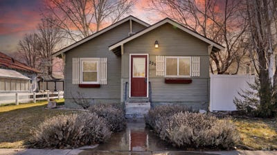 /international/us/220-17th-ave-s-nampa-id-110106445046/