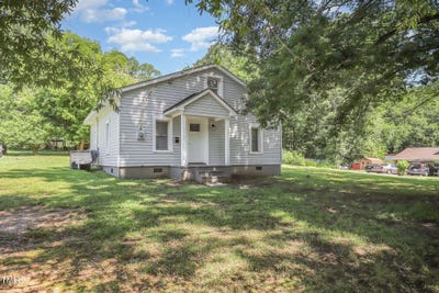 /international/us/1317-martin-luther-king-jr-boulevard-siler-city-nc-110100655931/