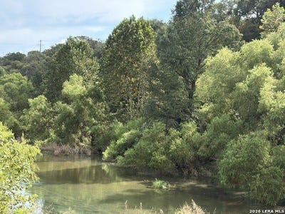 /international/us/mustang-crossing-dr-lot-59-pipe-creek-tx-110110266204/