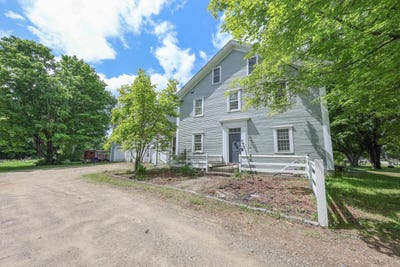 /international/us/24-franklin-road-salisbury-nh-110110280675/