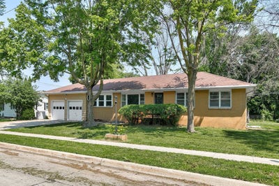 /international/us/1150-sw-lynn-drive-ankeny-ia-110098588870/