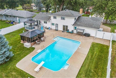 /international/us/4525-81st-lane-n-brooklyn-park-mn-110101289861/?lang=id