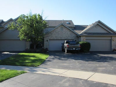 /international/us/11934-sterling-drive-orland-park-il-110108666175/