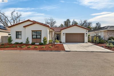 /international/us/8675-spikerush-ln-granite-bay-ca-110107485752/