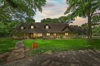 /international/us/130-county-road-4271-clifton-tx-110100046760/