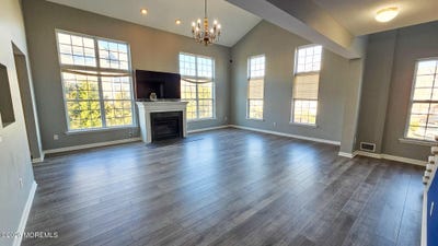 /international/us/51-farrah-drive-manahawkin-nj-110106369358/