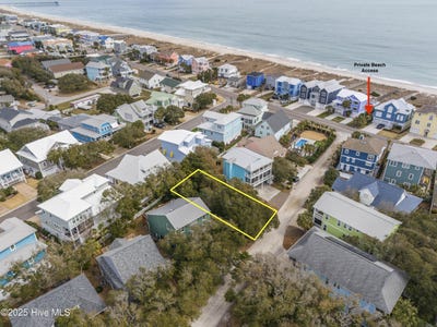 /international/us/218-water-oak-circle-kure-beach-nc-110098015202/