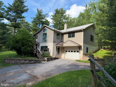 /international/us/853-fairview-road-howard-pa-110108389087/
