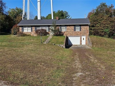 /international/us/6180-w-us-hwy-150-fredericksburg-in-110120511883/