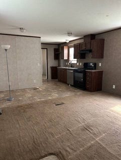 /international/us/911-18th-avenue-north-wahpeton-nd-110103327601/