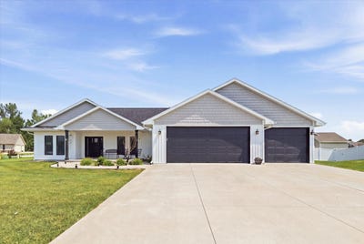 /international/us/5372-pasture-court-omro-wi-110109594807/