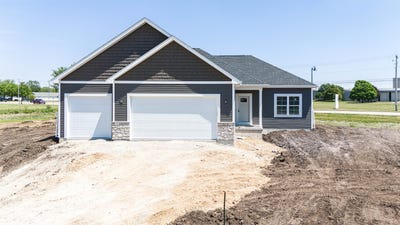 /international/us/1756-e-kyle-circle-beloit-wi-110106613771/