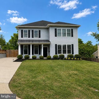 /international/us/6804-farragut-avenue-falls-church-va-110108022501/