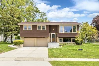 /international/us/1410-w-jo-ann-lane-addison-il-110108871536/