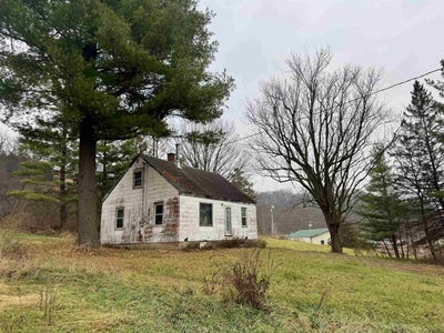 /international/us/4732-highway-78-black-earth-wi-110103669601/
