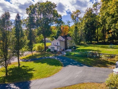 /international/us/311-old-mill-road-wallkill-ny-110120608036/