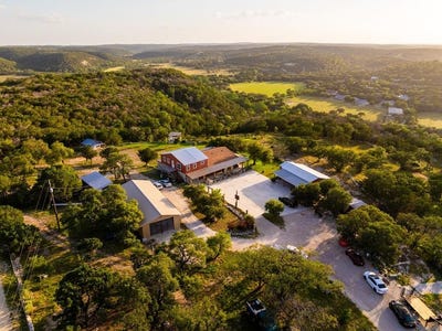 /international/us/165-s-trent-rd-kerrville-tx-110100688390/