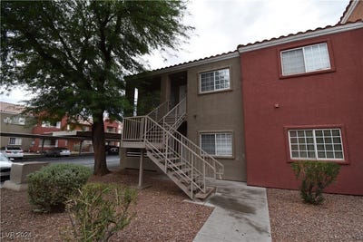 /international/us/4730-e-craig-road-las-vegas-nv-110096483735/