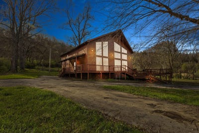 /international/us/196-twin-meadows-road-booneville-ky-110107048302/
