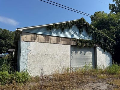 /international/us/434-e-main-st-smithville-tn-110106253152/