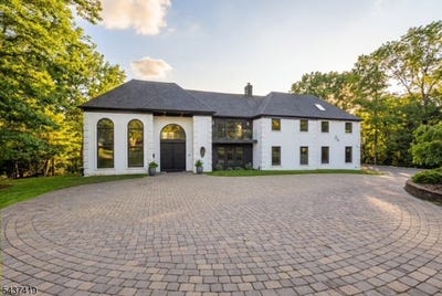/international/us/84-shrewsbury-dr-livingston-twp-nj-110108580107/