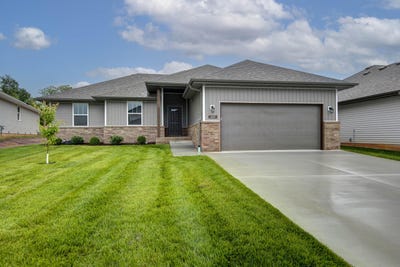 /international/us/824-s-wheaton-hills-drive-lot-165-nixa-mo-110105887839/