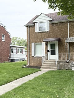/international/us/229-broadmoor-avenue-munster-in-110108146974/