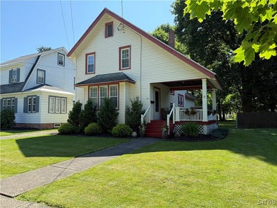 /international/us/19-cedar-street-cortland-ny-110100564931/