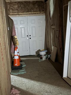 /international/us/82-water-street-augusta-me-110108475948/