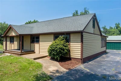 /international/us/5171-old-alton-edwardsville-road-edwardsville-il-110108468336/