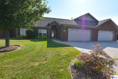 /international/us/105-b-arlingwood-court-elizabethtown-ky-110100901466/