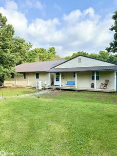 /international/us/18596-205th-st-keosauqua-ia-110099995469/