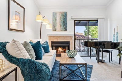 /international/us/25521-indian-hill-lane-laguna-hills-ca-110100220703/