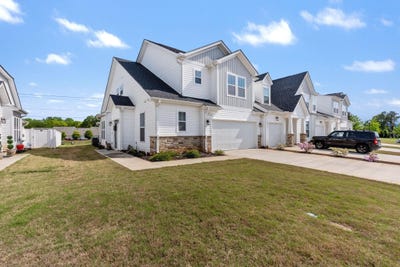 /international/us/1615-chelmsford-court-spartanburg-sc-110107197065/