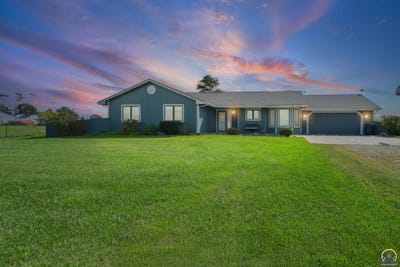 /international/us/1545-e-street-osage-city-ks-110102531019/