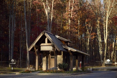/international/us/8636-mountain-laurel-trail-lot-33-signal-mountain-tn-110120551479/