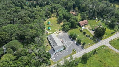 /international/us/1129-route-169-woodstock-ct-110086344623/