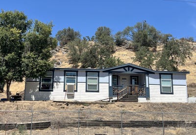 /international/us/37180-mistletoe-road-yokuts-valley-ca-110101505378/