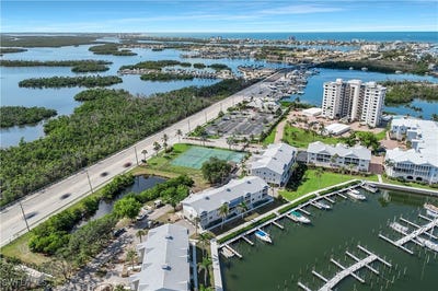 /international/us/18068-san-carlos-boulevard-unit-515-fort-myers-beach-fl-110100465286/
