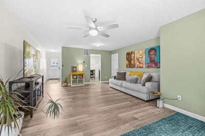 /international/us/4225-stockbridge-drive-dumfries-va-110109027431/