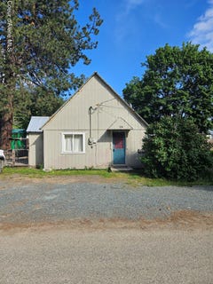 /international/us/104-n-mill-st-clark-fork-id-110108390717/