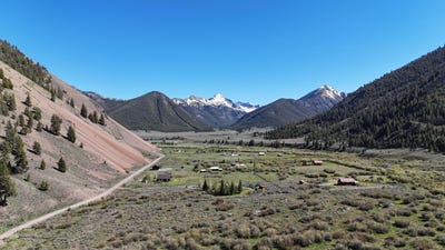 /international/us/4299-north-fork-rd-id-110108974990/